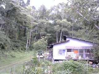 長野県菅平高原 ゆたか山荘 西側(坂上) 2026/08/31 15:15