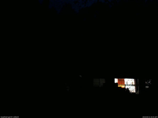 長野県菅平高原 ゆたか山荘 西側(坂上) 2026/08/31 18:45