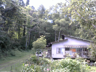 長野県菅平高原 ゆたか山荘 西側(坂上) 2026/09/01 12:45