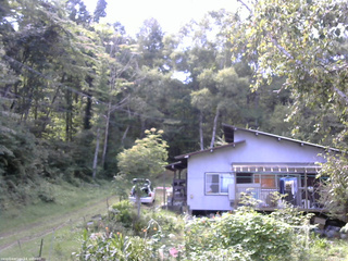 長野県菅平高原 ゆたか山荘 西側(坂上) 2026/09/01 13:15