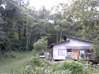 長野県菅平高原 ゆたか山荘 西側(坂上) 2026/09/02 13:00