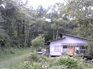 長野県菅平高原 ゆたか山荘 西側(坂上) 2026/09/02 13:15