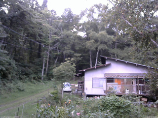 長野県菅平高原 ゆたか山荘 西側(坂上) 2026/09/02 18:00