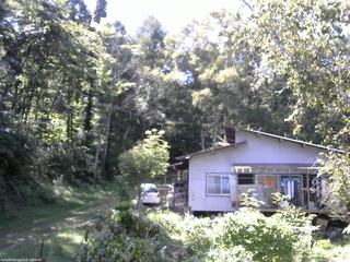 長野県菅平高原 ゆたか山荘 西側(坂上) 2026/09/05 13:15
