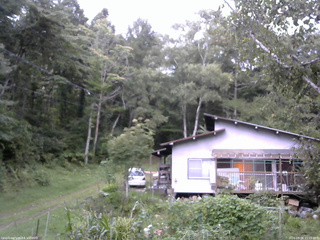 長野県菅平高原 ゆたか山荘 西側(坂上) 2026/09/06 15:15