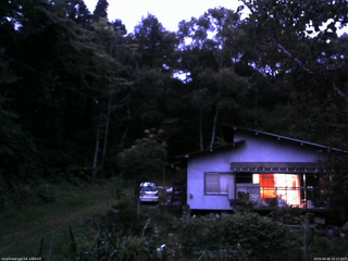 長野県菅平高原 ゆたか山荘 西側(坂上) 2026/09/06 18:15