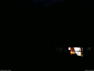 長野県菅平高原 ゆたか山荘 西側(坂上) 2026/09/17 18:30