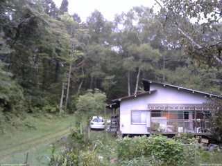 長野県菅平高原 ゆたか山荘 西側(坂上) 2026/09/20 06:15