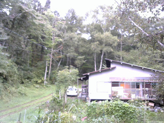長野県菅平高原 ゆたか山荘 西側(坂上) 2026/09/20 07:30