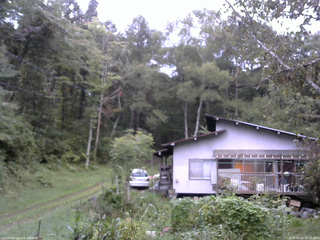 長野県菅平高原 ゆたか山荘 西側(坂上) 2026/09/24 06:15