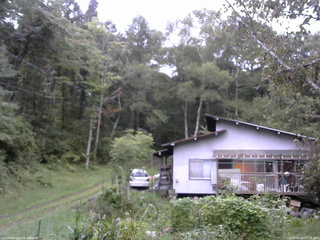 長野県菅平高原 ゆたか山荘 西側(坂上) 2026/09/24 07:15