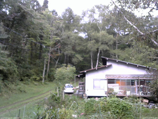 長野県菅平高原 ゆたか山荘 西側(坂上) 2026/09/24 07:45