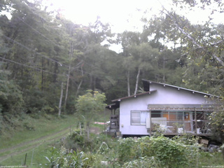 長野県菅平高原 ゆたか山荘 西側(坂上) 2026/09/25 15:45