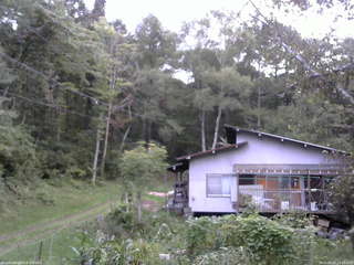 長野県菅平高原 ゆたか山荘 西側(坂上) 2026/09/25 17:15