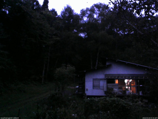 長野県菅平高原 ゆたか山荘 西側(坂上) 2026/09/26 05:30