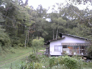 長野県菅平高原 ゆたか山荘 西側(坂上) 2026/09/27 07:00