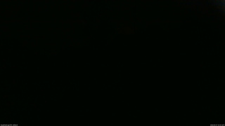長野県菅平高原 ゆたか山荘 駐車場奥 2026/09/27 19:45