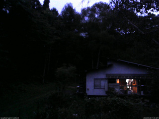 長野県菅平高原 ゆたか山荘 西側(坂上) 2026/09/28 17:45