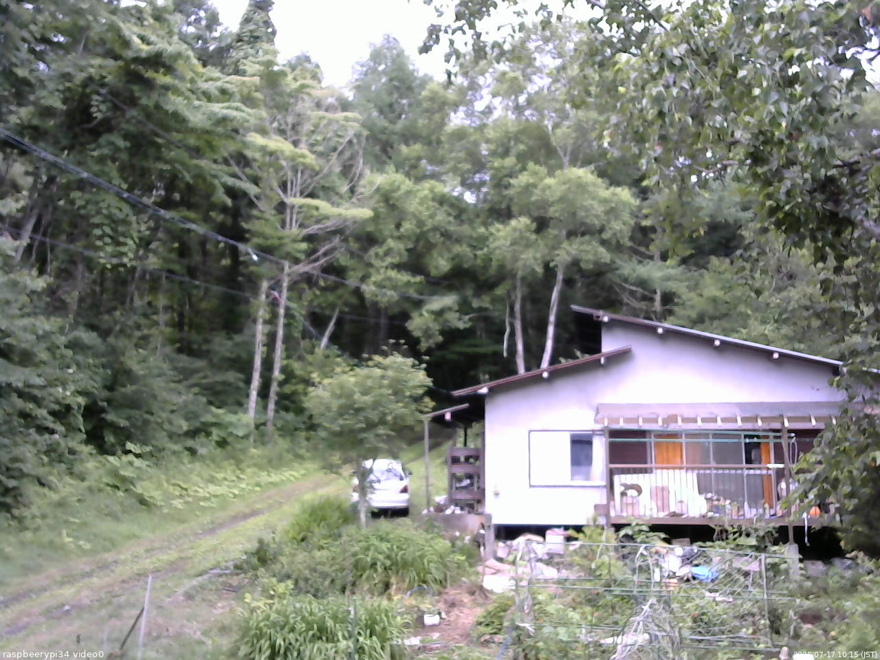 長野県菅平高原 ゆたか山荘 西側(坂上) 2025/07/17 10:15