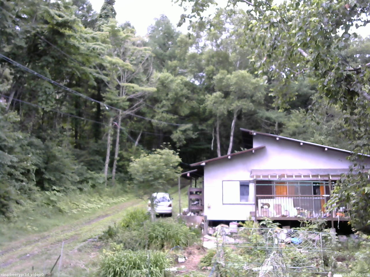長野県菅平高原 ゆたか山荘 西側(坂上) 2025/07/17 11:15