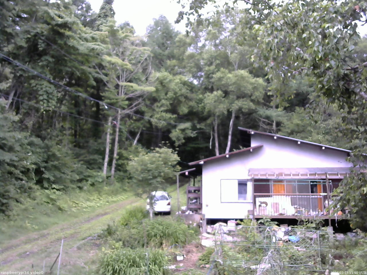 長野県菅平高原 ゆたか山荘 西側(坂上) 2025/07/17 11:45