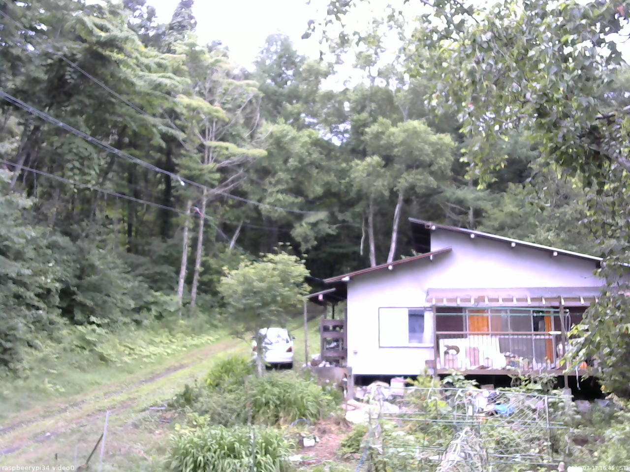長野県菅平高原 ゆたか山荘 西側(坂上) 2025/07/17 16:45