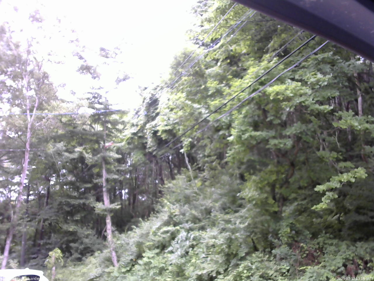 長野県菅平高原 ゆたか山荘 東側上空 2025/07/17 13:15
