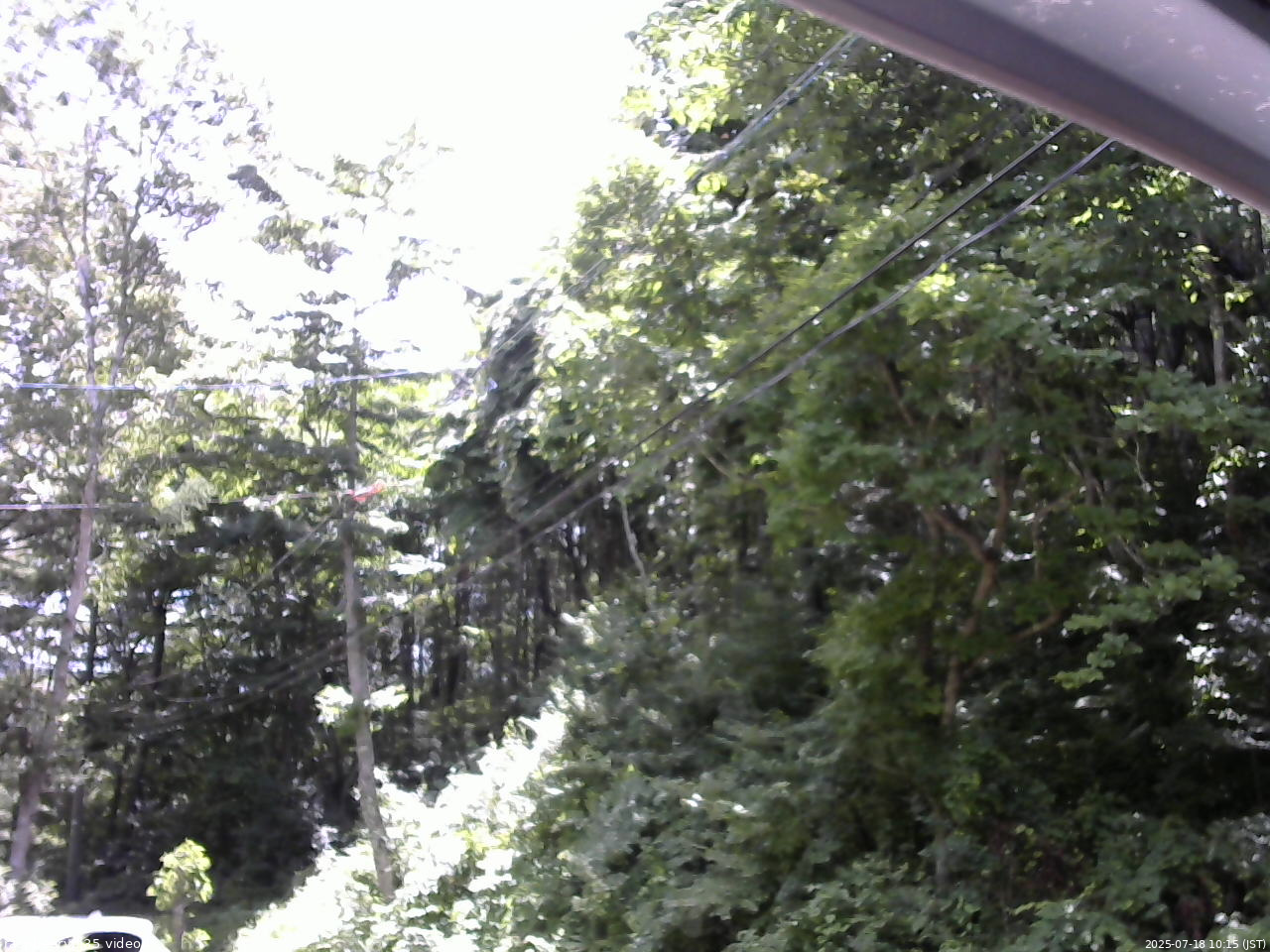 長野県菅平高原 ゆたか山荘 東側上空 2025/07/18 10:15