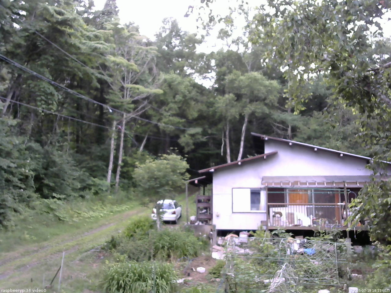 長野県菅平高原 ゆたか山荘 西側(坂上) 2025/07/19 18:15