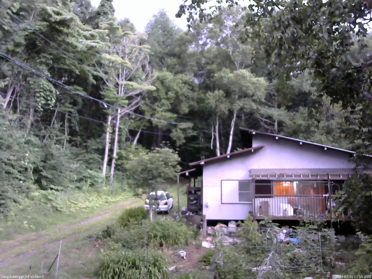 長野県菅平高原 ゆたか山荘 西側(坂上) 2025/07/21 17:15