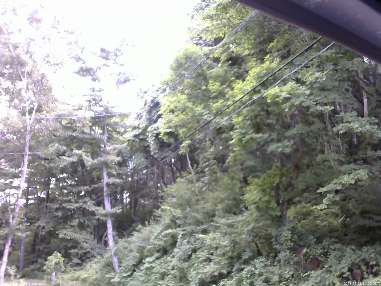 長野県菅平高原 ゆたか山荘 東側上空 2025/07/21 14:00