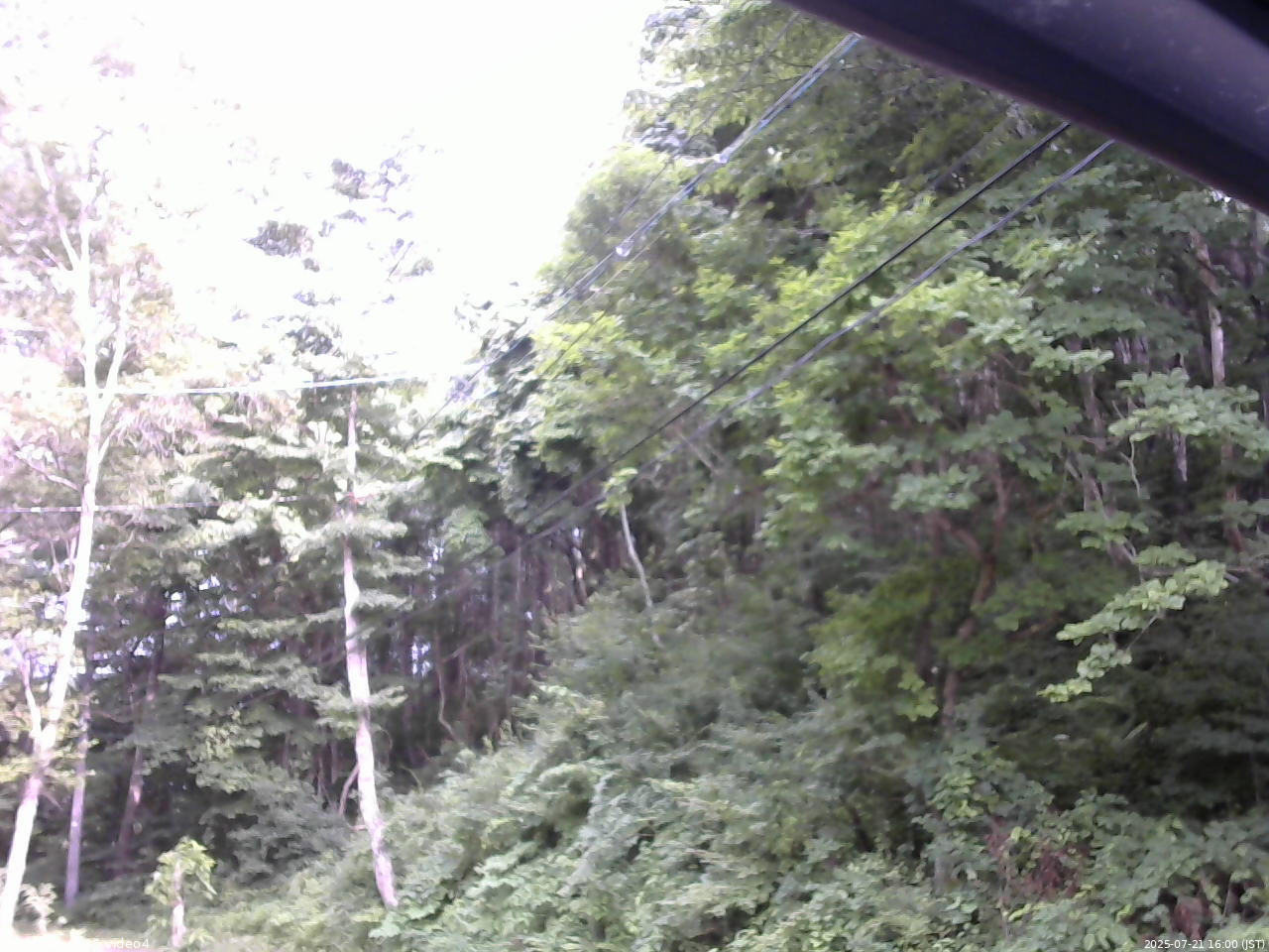 長野県菅平高原 ゆたか山荘 東側上空 2025/07/21 16:00