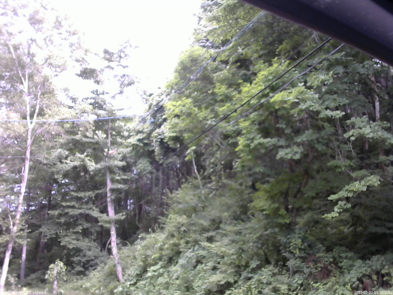 長野県菅平高原 ゆたか山荘 東側上空 2025/07/22 15:30