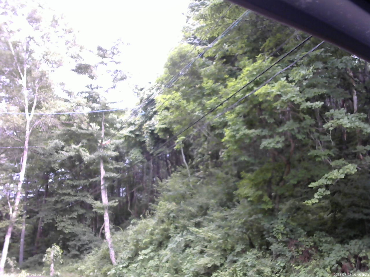 長野県菅平高原 ゆたか山荘 東側上空 2025/07/22 15:45