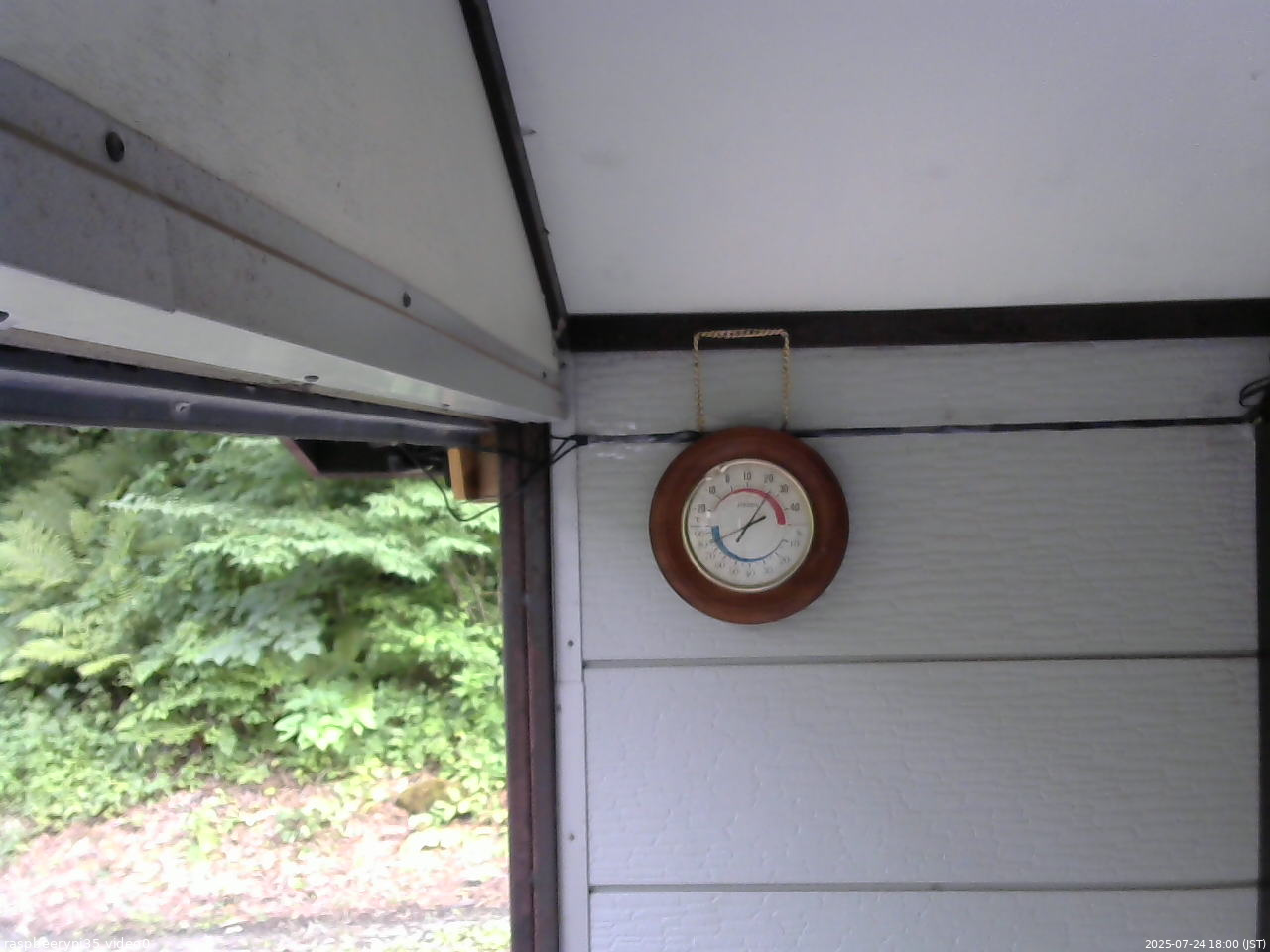 長野県菅平高原 ゆたか山荘 温度計 2025/07/24 18:00