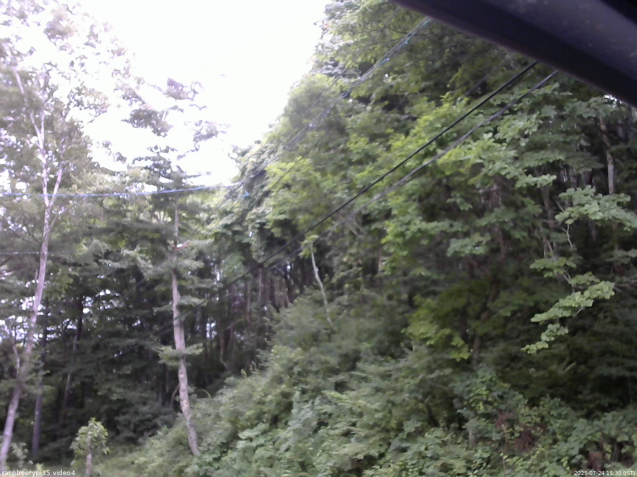 長野県菅平高原 ゆたか山荘 東側上空 2025/07/24 15:30
