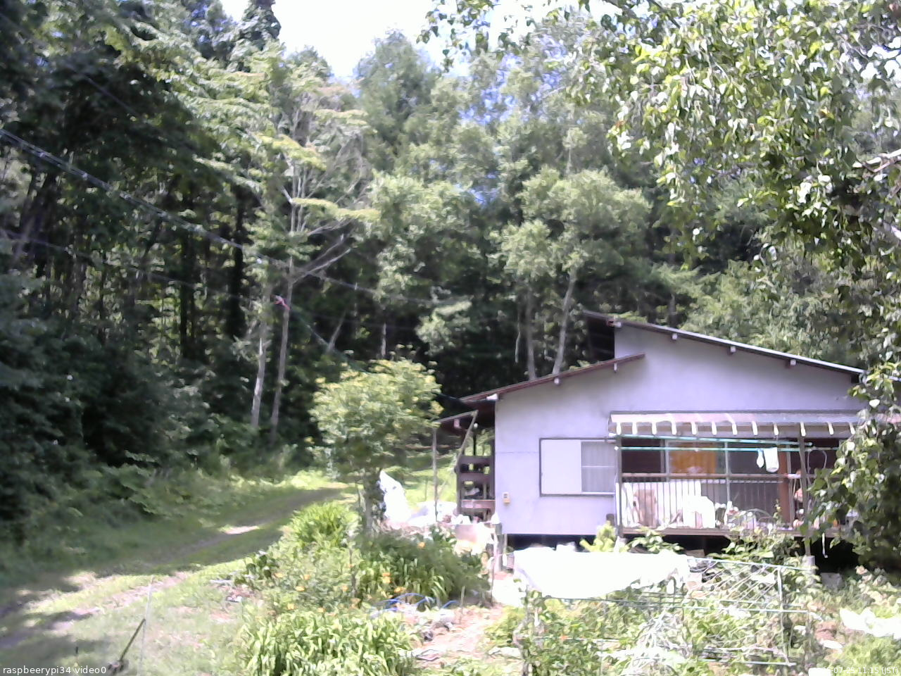 長野県菅平高原 ゆたか山荘 西側(坂上) 2025/07/25 11:15