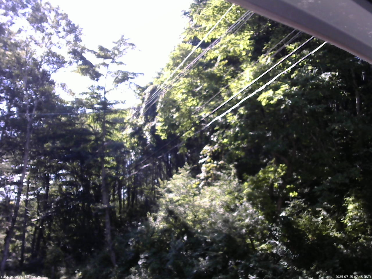 長野県菅平高原 ゆたか山荘 東側上空 2025/07/25 07:45
