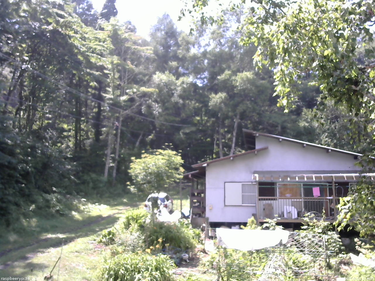 長野県菅平高原 ゆたか山荘 西側(坂上) 2025/07/26 13:15