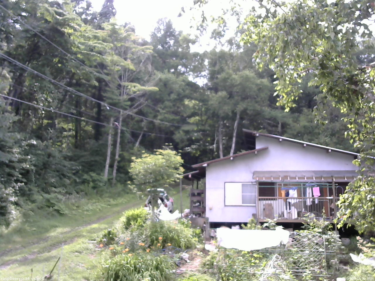長野県菅平高原 ゆたか山荘 西側(坂上) 2025/07/27 15:00