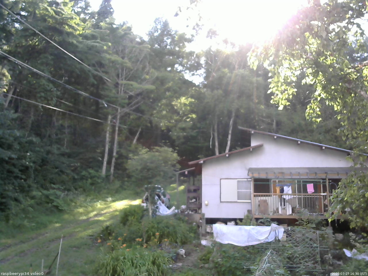 長野県菅平高原 ゆたか山荘 西側(坂上) 2025/07/27 16:30