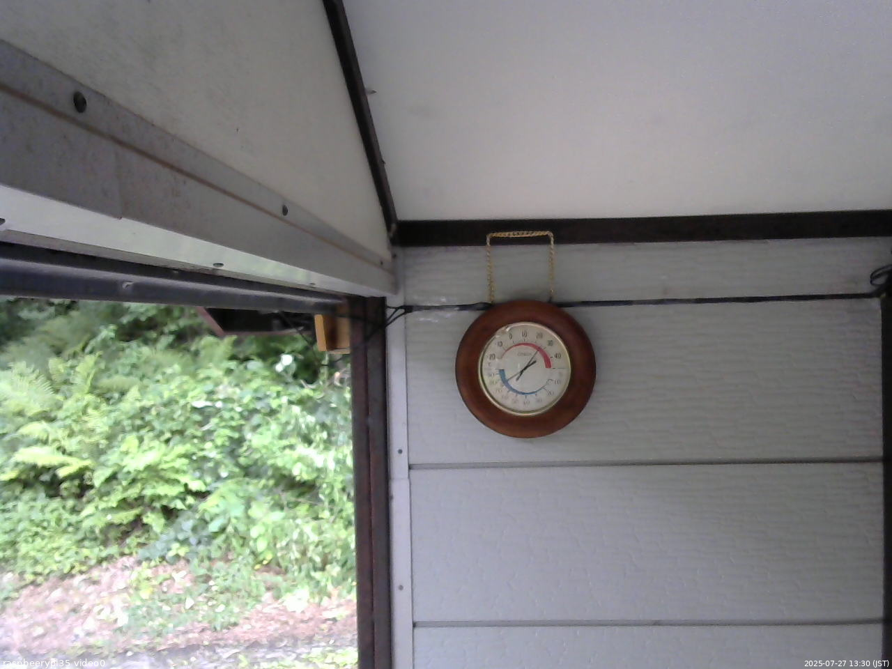 長野県菅平高原 ゆたか山荘 温度計 2025/07/27 13:30
