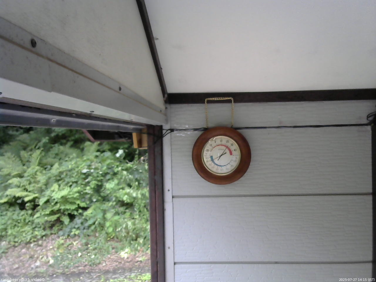 長野県菅平高原 ゆたか山荘 温度計 2025/07/27 14:15