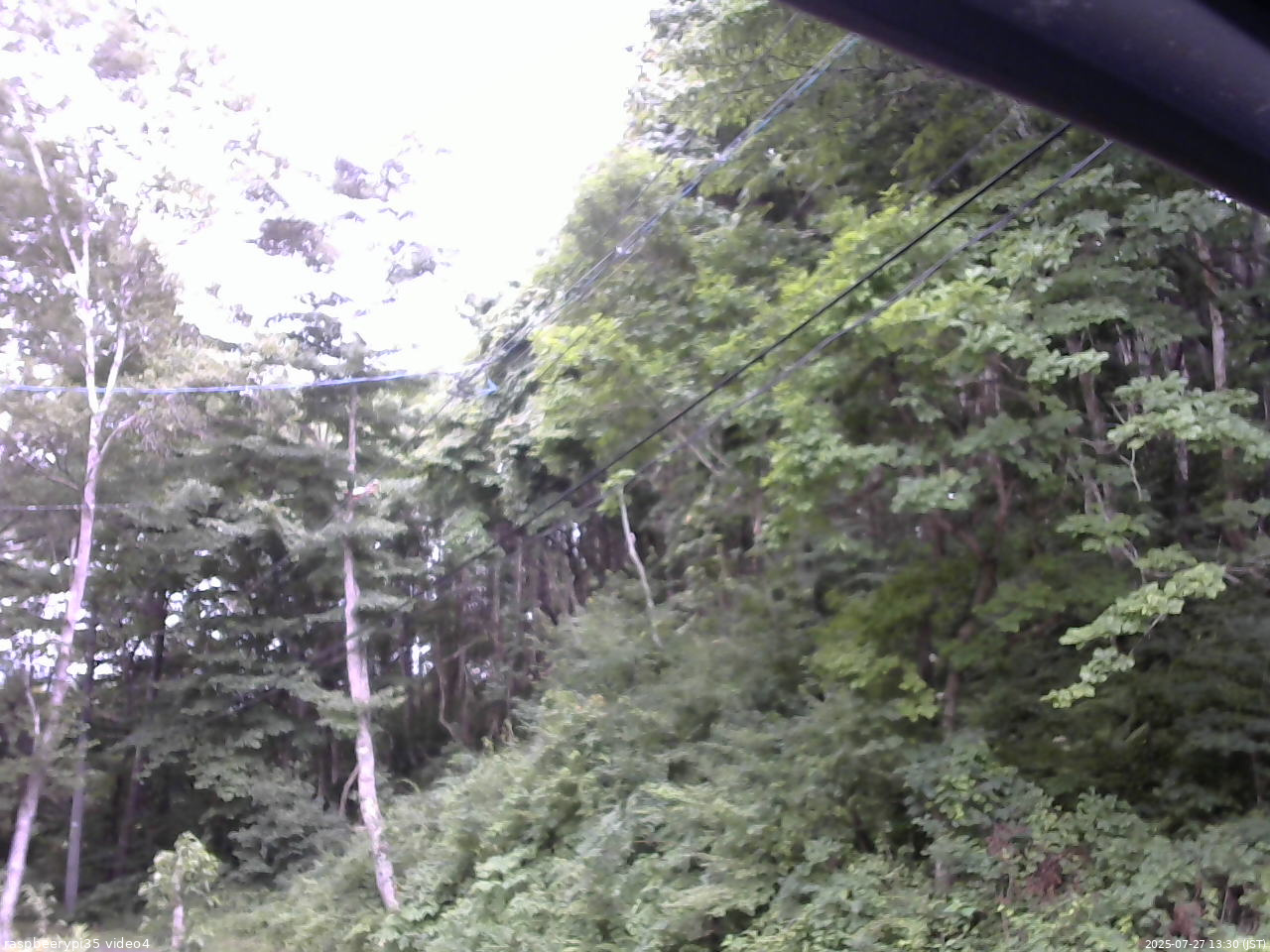 長野県菅平高原 ゆたか山荘 東側上空 2025/07/27 13:30