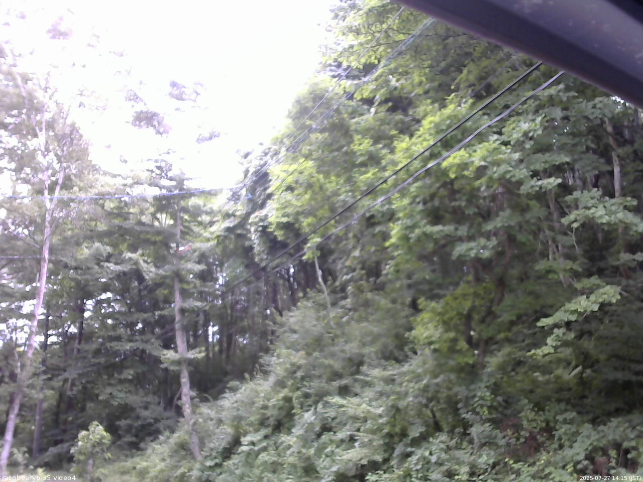 長野県菅平高原 ゆたか山荘 東側上空 2025/07/27 14:15