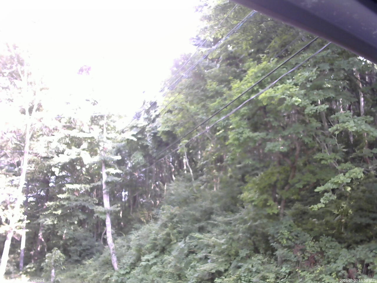 長野県菅平高原 ゆたか山荘 東側上空 2025/07/27 15:30