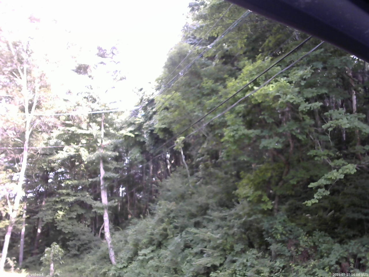 長野県菅平高原 ゆたか山荘 東側上空 2025/07/27 16:00