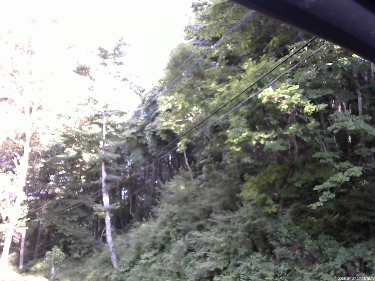 長野県菅平高原 ゆたか山荘 東側上空 2025/07/27 17:15