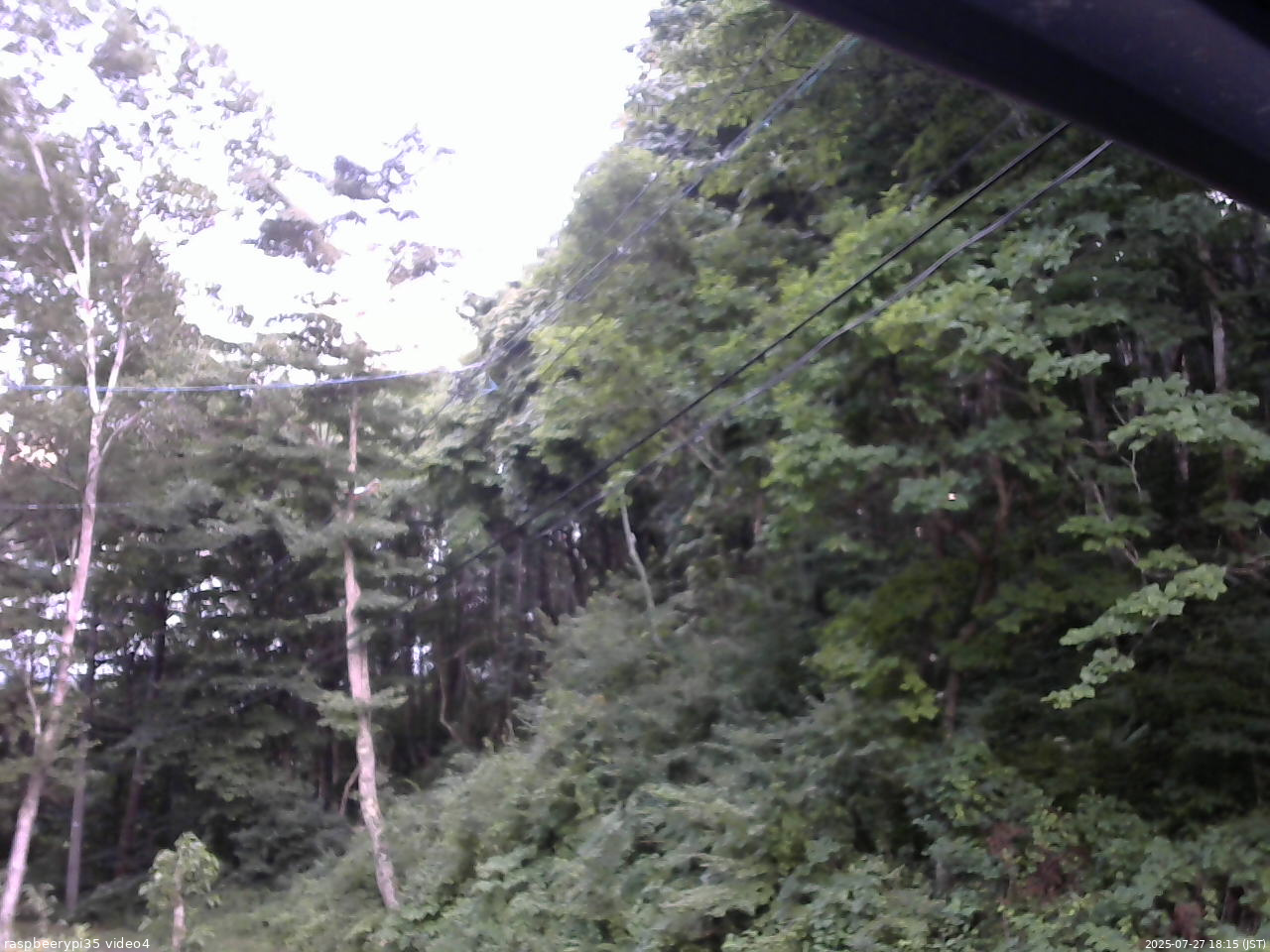 長野県菅平高原 ゆたか山荘 東側上空 2025/07/27 18:15