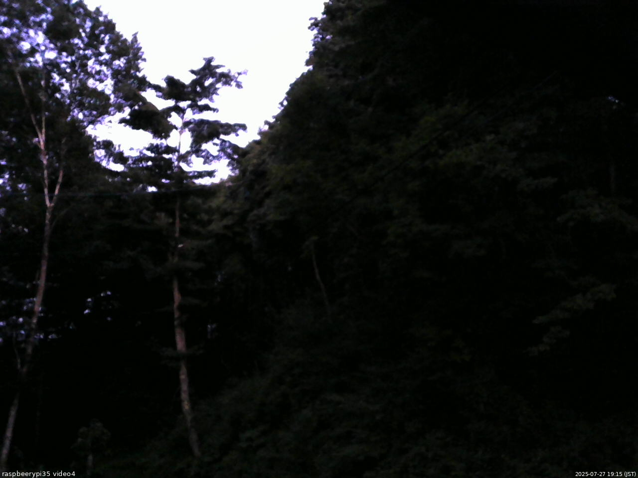 長野県菅平高原 ゆたか山荘 東側上空 2025/07/27 19:15